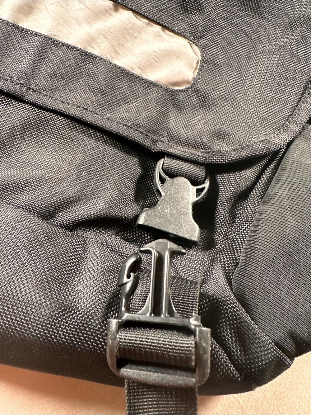 Patagonia vintage messenger